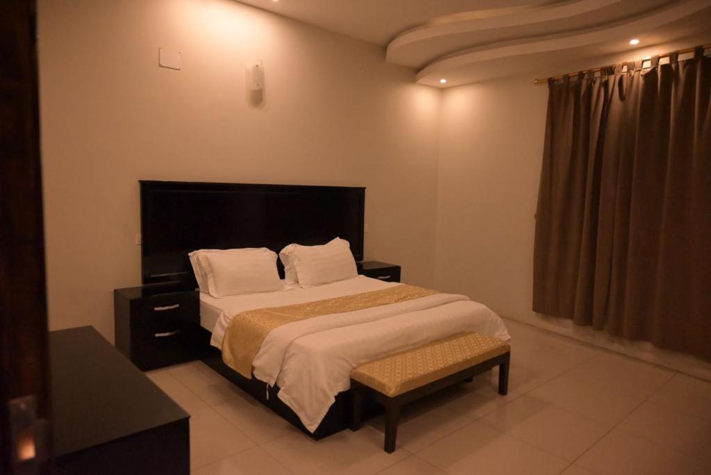 بيوتات الزير Al Baha Exterior foto